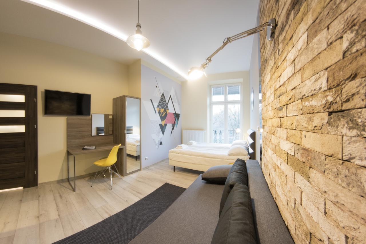 Yourplace M57 3* Cracovia